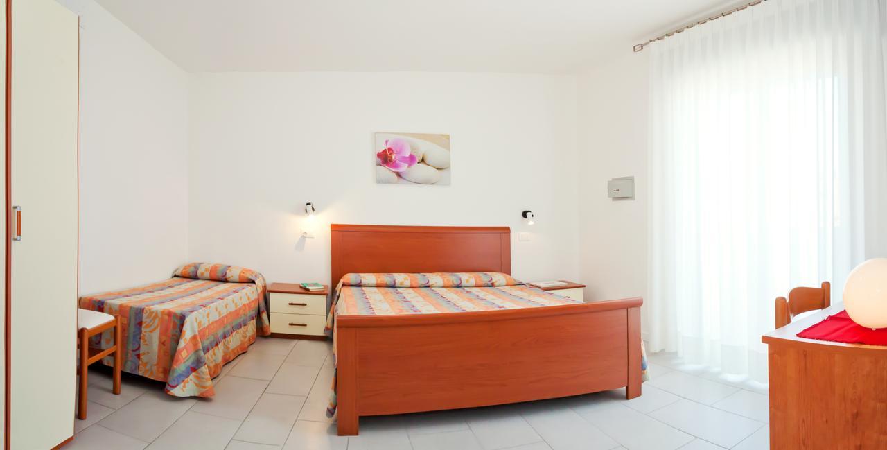 Hotel Augusta Caorle Eksteriør bilde