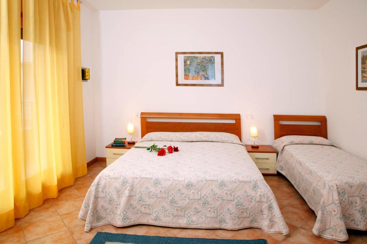 Hotel Augusta Caorle Eksteriør bilde